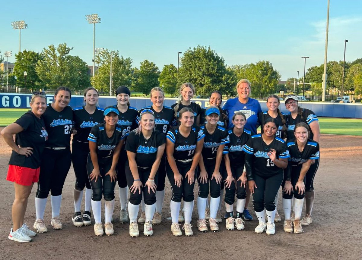 Josie Walker (@josiewalker2027) on Twitter photo Thank you <a href="/TulsaSoftball/">Tulsa Softball</a> for allowing my team to come out and learn with your ladies! always good to be back together after season 🫶🏼
<a href="/OKAthletics2728/">OK Athletics 27/28 Premier - Osuna</a> Thank you <a href="/TulsaSoftball/">Tulsa Softball</a> for allowing my team to come out and learn with your ladies! always good to be back together after season 🫶🏼
<a href="/OKAthletics2728/">OK Athletics 27/28 Premier - Osuna</a>