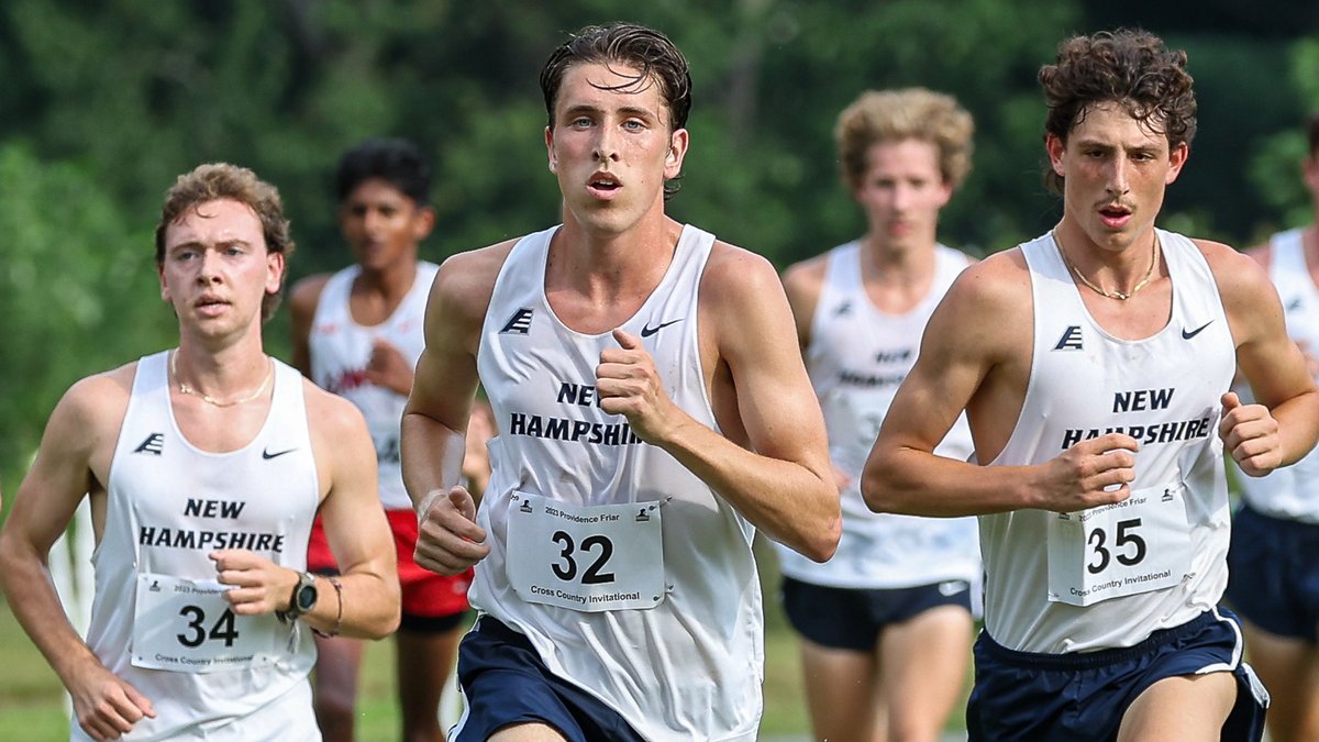UNHTrackField's tweet image. Congrats to our 16 men's XC student-athletes who earned berths on the America East Academic Honor Roll. 88% made Commissioner's Honor Roll!
Read More ➡️ unh.short.gy/MXCHonorRoll
#BeTheRoar