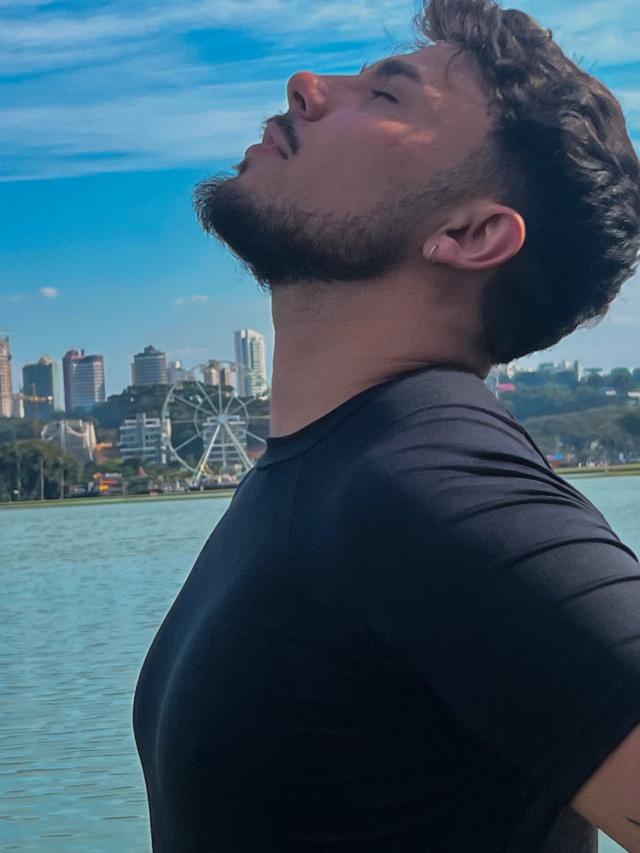 guistanps's tweet photo. Voltei gente tava com saudade do tt 🙏🏻🥺 https://t.co/PKnfoJdz8F