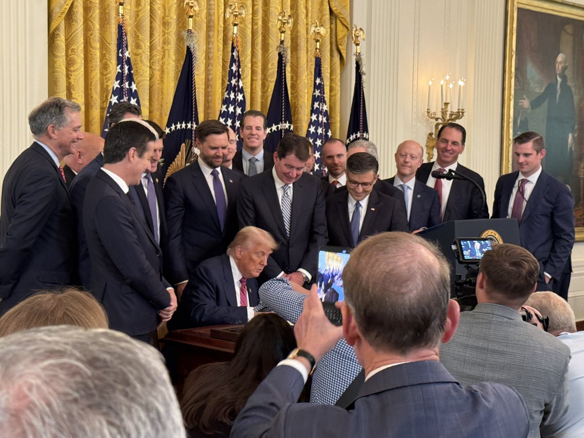 julie_stitzel's tweet image. Today was a first for me, and a moment I’ll never forget. On behalf of @DCGco, I attended the stablecoin bill signing ceremony, legislation 4+ years in the making.
To the innovators who created a technology that reimagines how we use money. To the policymakers and staff who…