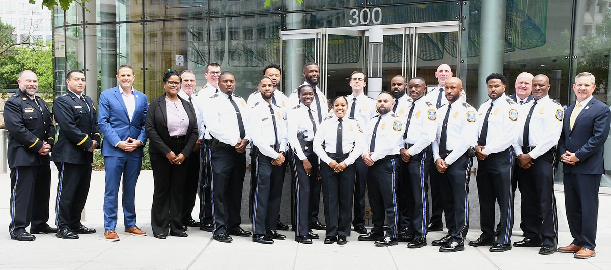wmataGM's tweet image. Pls join me in congratulating @MetroTransitPD officials promoted to Asst Chief, Dep Chief, Captain, Lt & Sgt. This amazing group along with our other officers & civilian team just won a national safety award and we are on track for the lowest crime year in Metro’s history! 👏