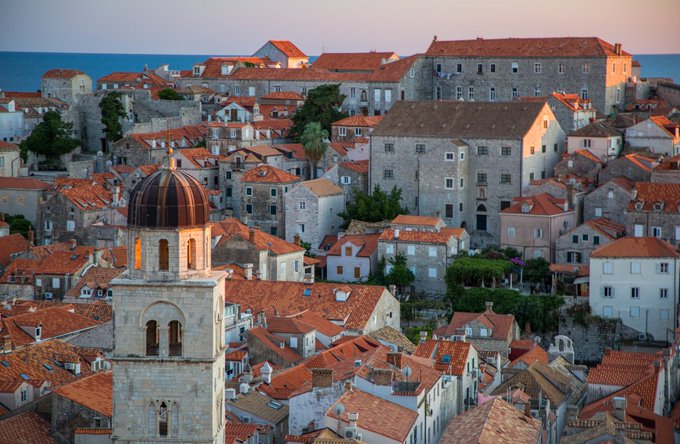 BuckeyeBallers's tweet photo. #Random || On Jamari Wheeler's new pro club in Dubrovnik, Croatia. Game Of Thrones heads may recognize the scenery of this coastal city. HBO's popular fantasy series used locations there as filming spots to represent cities 'King's Landing' & 'Qarth' of mythical Westeros. Dubrovnik is one of the top tourist spots in the Mediterranean. #Dope 🏀🌍✈️