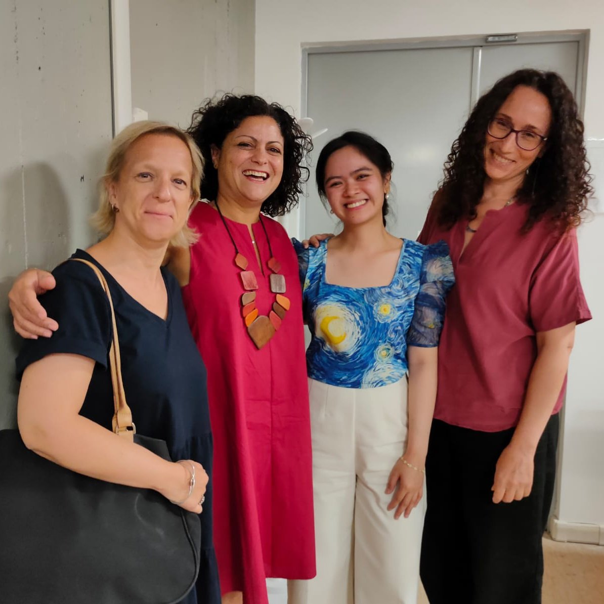 Paola Manini (@paola_manini) on Twitter photo Another piece of <a href="/PMChemisphere/">PMChemisphere</a> takes off👩🎓 Congratulations Angie wishing you a bright future✨️Special thanks to Paola&Odile for joining this adventure <a href="/DscUnina/">DscUnina</a> <a href="/Uniparthenope/">Università degli Studi di Napoli "Parthenope"</a> #astrochemistry #astrobiology #Melanin Another piece of <a href="/PMChemisphere/">PMChemisphere</a> takes off👩🎓 Congratulations Angie wishing you a bright future✨️Special thanks to Paola&Odile for joining this adventure <a href="/DscUnina/">DscUnina</a> <a href="/Uniparthenope/">Università degli Studi di Napoli "Parthenope"</a> #astrochemistry #astrobiology #Melanin