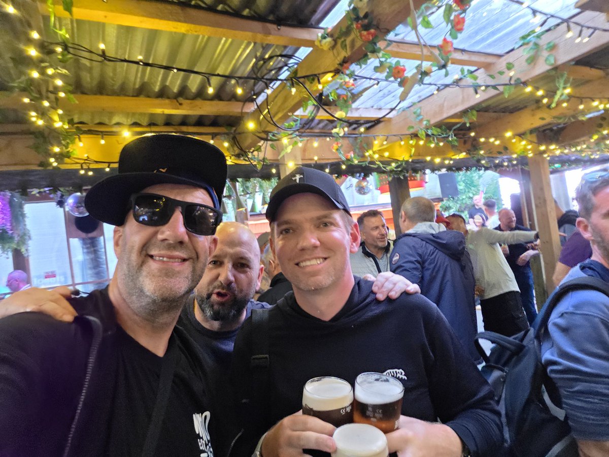 BigMattyB (@matt_blakely) on Twitter photo Wow. Wow. Wow. The legend thatbis <a href="/Paul_Casey/">Paul Casey</a> gave me time for a drink, a dance and a golf chat. He's a fucking legend. Thanks <a href="/Paul_Casey/">Paul Casey</a> and <a href="/CRTowner/">Chris Towner</a> Wow. Wow. Wow. The legend thatbis <a href="/Paul_Casey/">Paul Casey</a> gave me time for a drink, a dance and a golf chat. He's a fucking legend. Thanks <a href="/Paul_Casey/">Paul Casey</a> and <a href="/CRTowner/">Chris Towner</a>