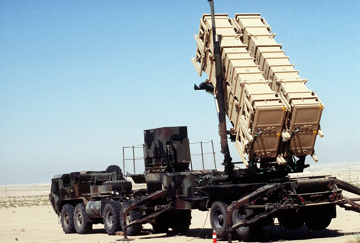 ❗️Ukraine could receive its first Patriot SAM system, which was destined for Switzerland, in six to eight months.

Initially, the Americans were planning to transfer Patriot air defense systems from their own reserves to Ukraine, with Germany covering the costs of ordering a new