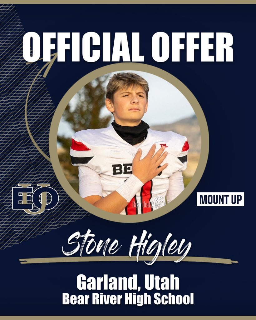 HigleyStone's tweet image. I am so blessed and grateful to say that after a great conversation with Coach Camp, I am happy to announce my official offer to play football at the next level from @EouFootball
@Chris_Sailer @RogueKicking @waite_13 @BRBearsFootball @RockPerkins52 @CoachPutnamD87