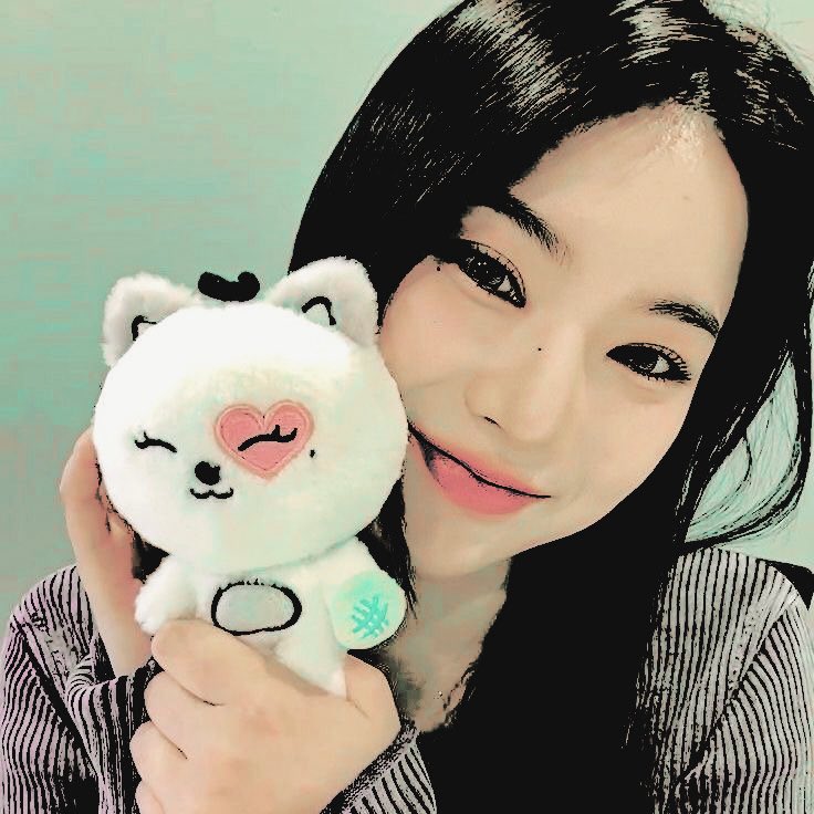 velvetepistle's tweet photo. ᅠᅠ  
                        KWON     AREUM
                           권             아레움
 
       🎀 𓂃  she moves like quiet snow 
                  — delicate, but never weak.

              #whcrp   #weakheroclassrp  
              #mvrp   #kdramarp    #ocrp 

ᅠᅠ https://t.co/rhqQIvB1Gt