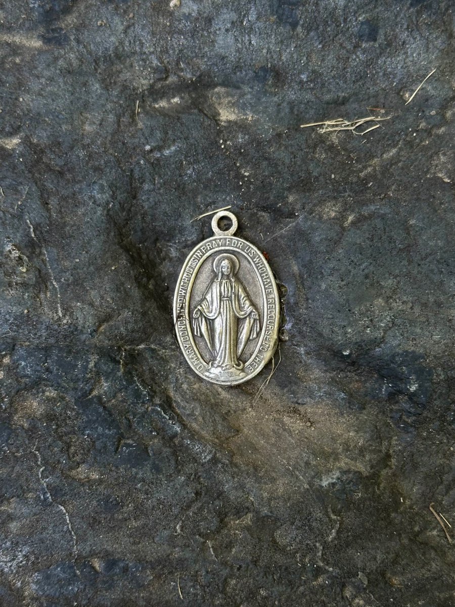 tomcontonio's tweet image. Scouting the perfect places for Miraculous Medals is like a secret mission!