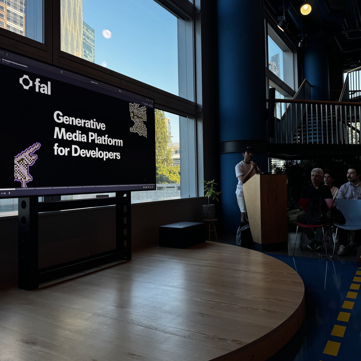 ilkerigz's tweet image. Had the chance to meet the amazing @FAL team and fellow AI enthusiasts today at the Istanbul meetup. Thanks for the great event!