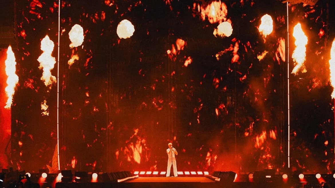 jaostage's tweet image. Há exatamente seis meses, vivíamos a melhor noite das nossas vidas: uma noite de Supernova. Foi um noite linda e inesquecível, e é sempre uma experiência maravilhosa prestigiar nosso cantor favorito. 🌟