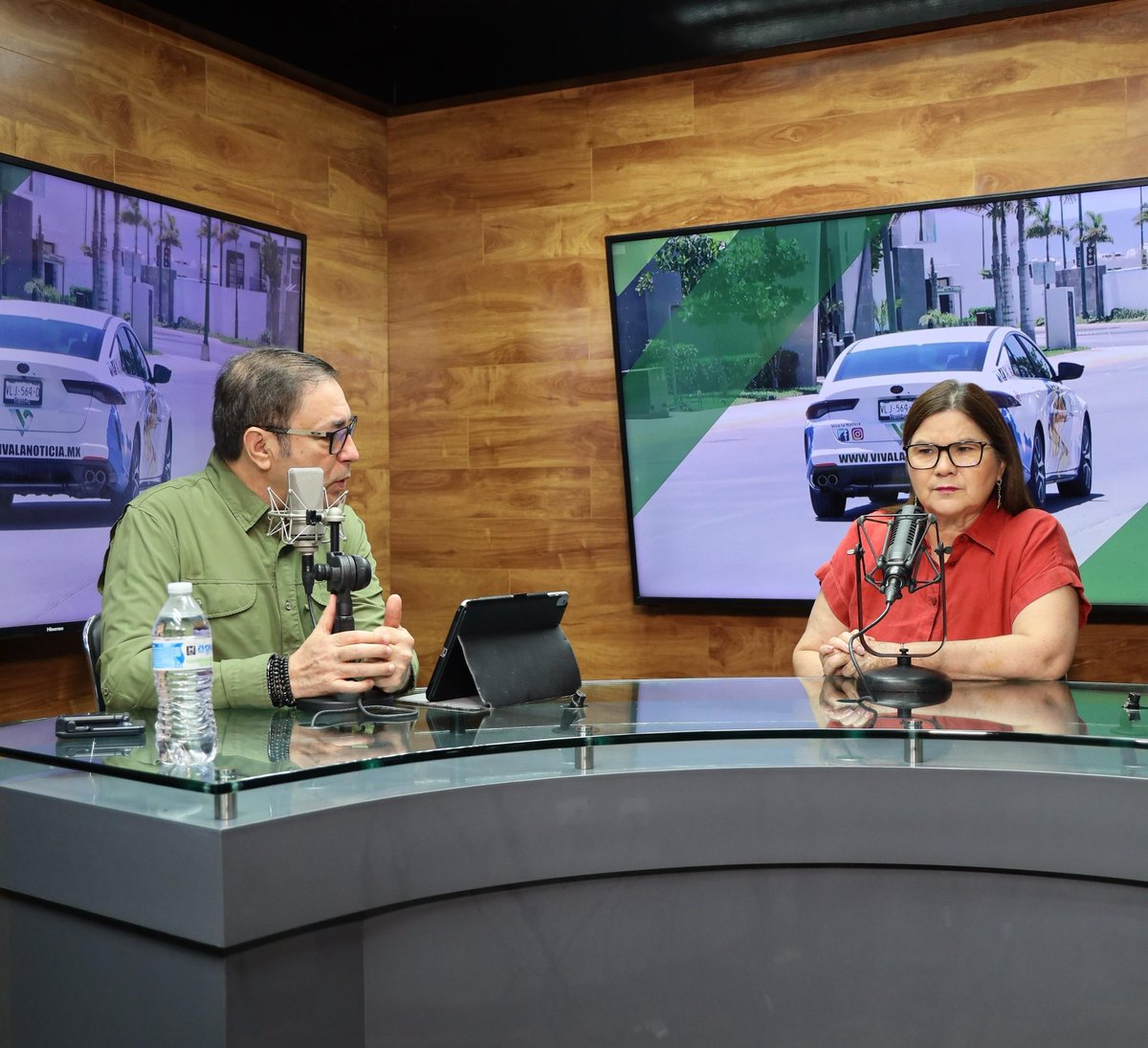 imeldacastromx's tweet image. Hoy iniciamos este viernes con una buena conversación en @vivalanoticia con el periodista @EnriqueGVargas. Seguimos informando a las y los sinaloenses sobre nuestro trabajo en el @senadomexicano.