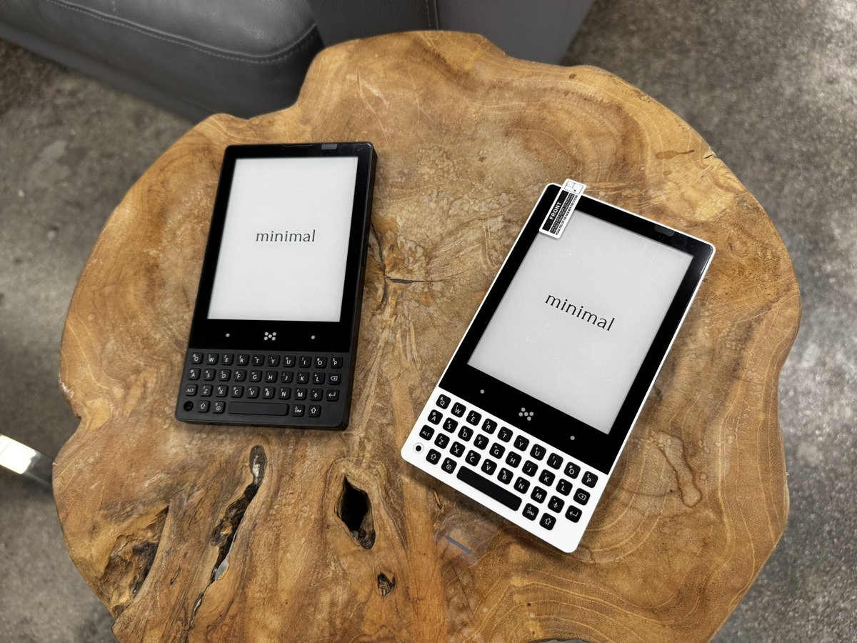 mryoukhna's tweet image. Final days!
2 Minimal Phones up for grabs.
One for you. One for someone who needs to unplug.
Winner announced Monday. Don’t say I didn’t warn you.
How to enter:
1️⃣ Follow
2️⃣ Like + RT
3️⃣ Tag who’s getting the second one
Let’s finish strong.