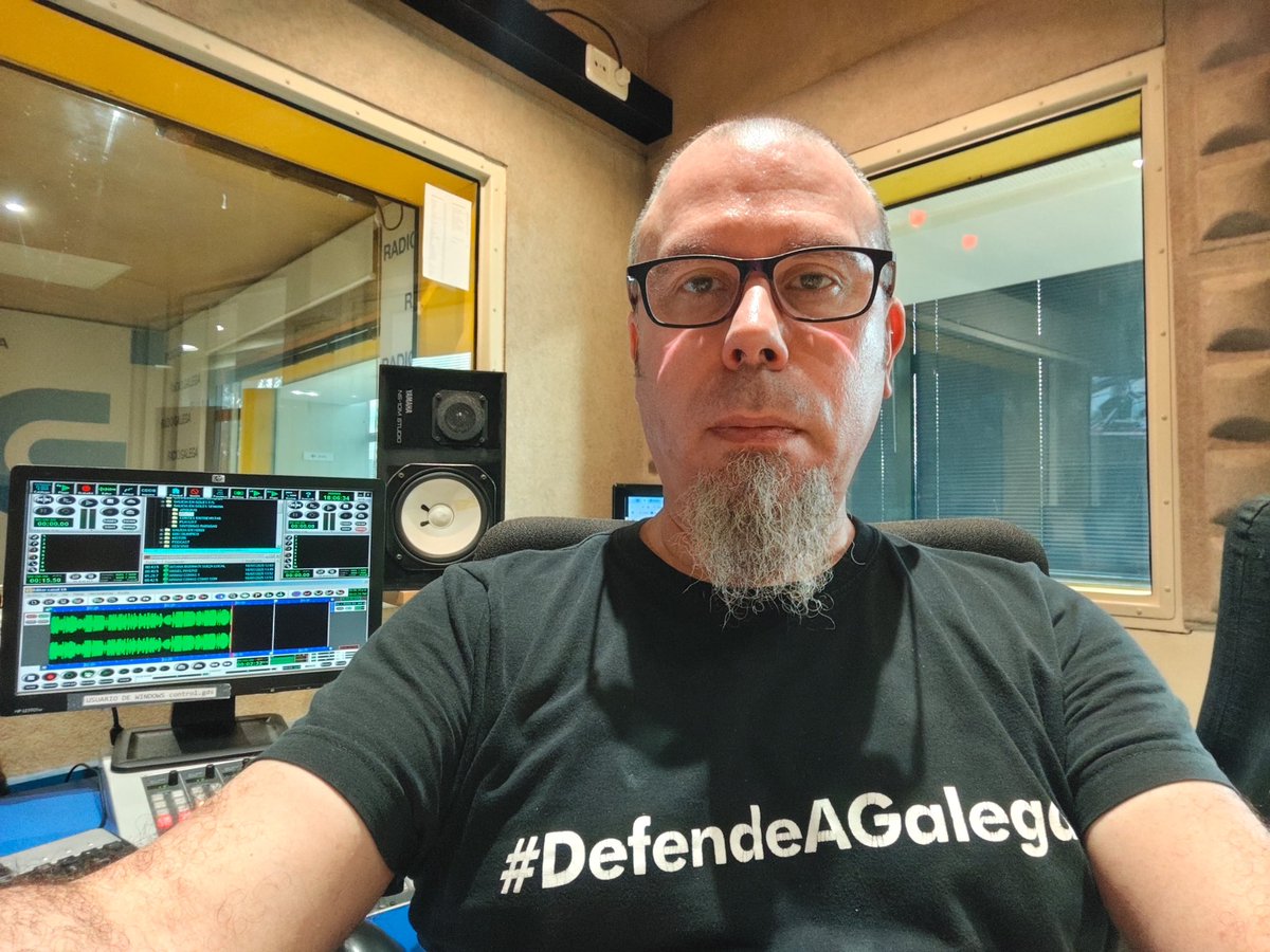 Porque non queremos que se perpetúe a manipulación informativa. Porque queremos que a TVG e a RG saian da decadencia na que están. Porque somos servizo público.

#VenresNegro374CRTVG
#DefendeAGalega
A Túa. A de Todas
