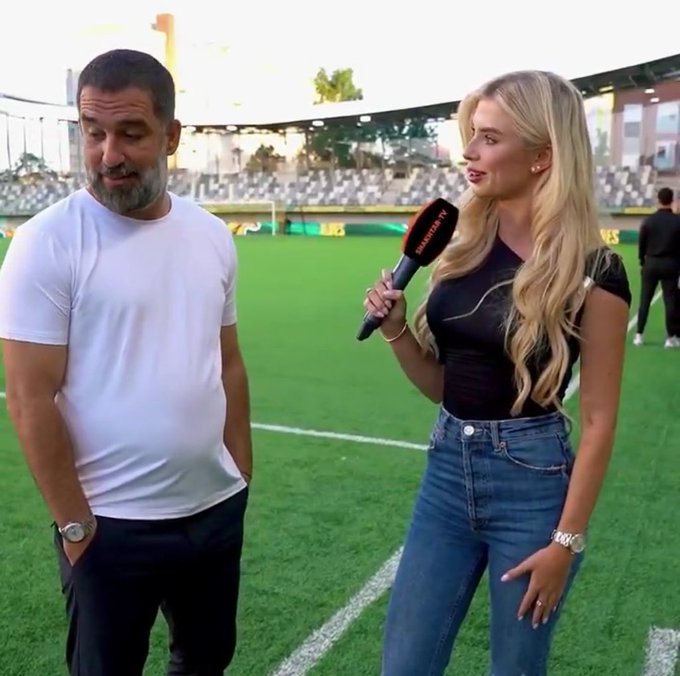 aynadakine karşı girdiğimiz tavır