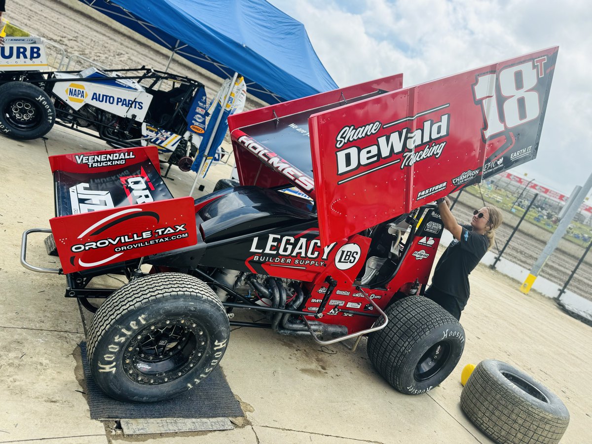 World of Outlaws (@worldofoutlaws) on Twitter photo Jacksonville, OR’s <a href="/TannerHolmes18/">Tanner Holmes</a> takes his second shot at #KingsRoyal weekend!
He notched his best <a href="/EldoraSpeedway/">ELDORA SPEEDWAY</a> finish (2nd) two nights ago at the Double Down Duel$. Jacksonville, OR’s <a href="/TannerHolmes18/">Tanner Holmes</a> takes his second shot at #KingsRoyal weekend!
He notched his best <a href="/EldoraSpeedway/">ELDORA SPEEDWAY</a> finish (2nd) two nights ago at the Double Down Duel$.