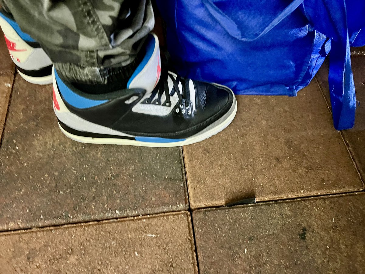 DebLVP's tweet image. Since many of you asked, yes the legendary comedy pants were present as well as the new Jordans. #FreshFit #NewKicks #ChadleyStylin