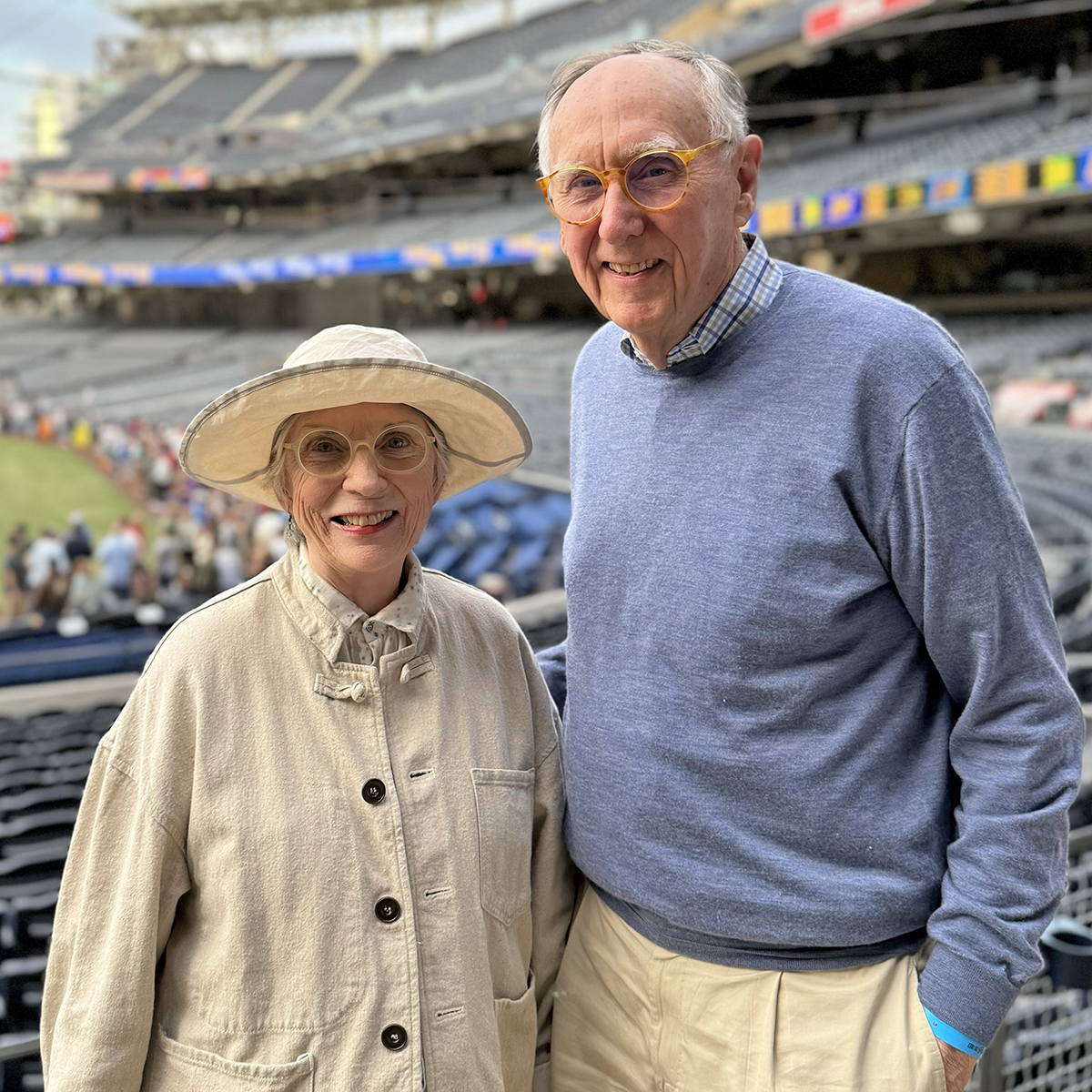 EsriUC's tweet image. Jack and Laura thank you for making this a truly unforgettable Esri UC! 🌎 We’re inspired to see the impactful and innovative ways you’re using GIS to integrate everything, everywhere for a better future.
#EsriUC2025
