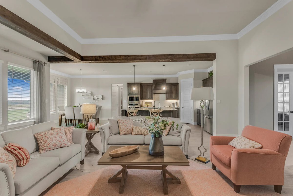 RSHomebuilder's tweet image. Tour our model home at Eagle Ridge Estates! Just 30 minutes from Fort Worth, this community by offers spacious floor plans and the peace and privacy you&apos;ve been looking for.

Give us a call at 817-601-6230 to get in touch! bit.ly/3TNEq3a