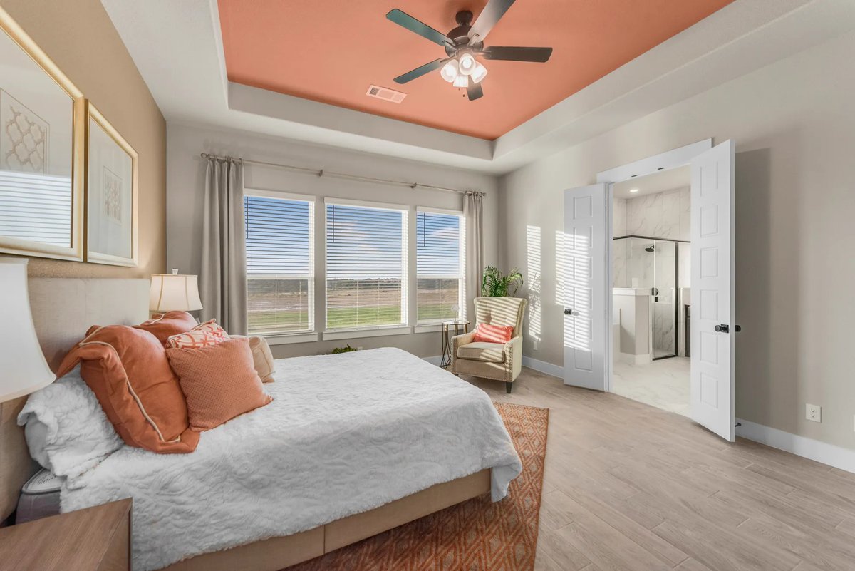 RSHomebuilder's tweet image. Tour our model home at Eagle Ridge Estates! Just 30 minutes from Fort Worth, this community by offers spacious floor plans and the peace and privacy you&apos;ve been looking for.

Give us a call at 817-601-6230 to get in touch! bit.ly/3TNEq3a