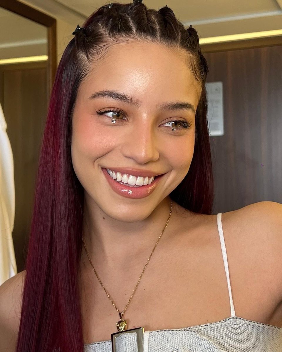 sha (@luvdrewts) on Twitter photo 