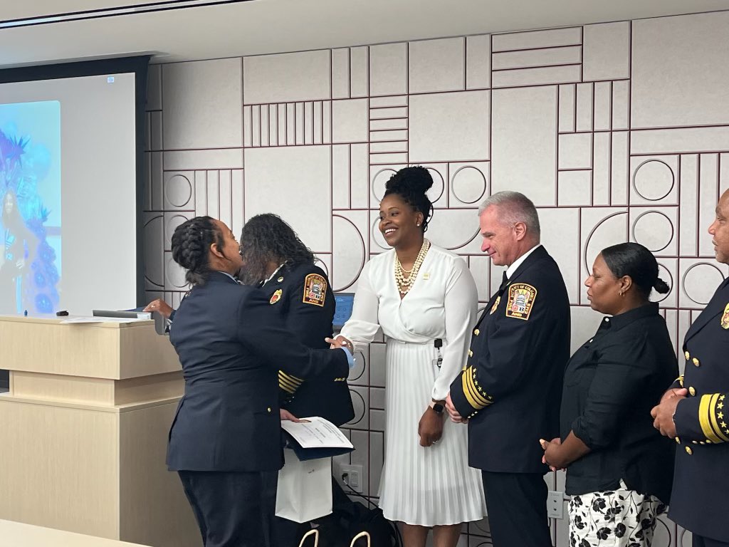 OVSJG_DC's tweet image. Today, Director Porter was the guest speaker for @dcfireems Empowering Women to Lead (EWTL) 2024-2025 cohort commencement ceremony. This program has prepared the participants to embark on their leadership journeys. #womenleaders