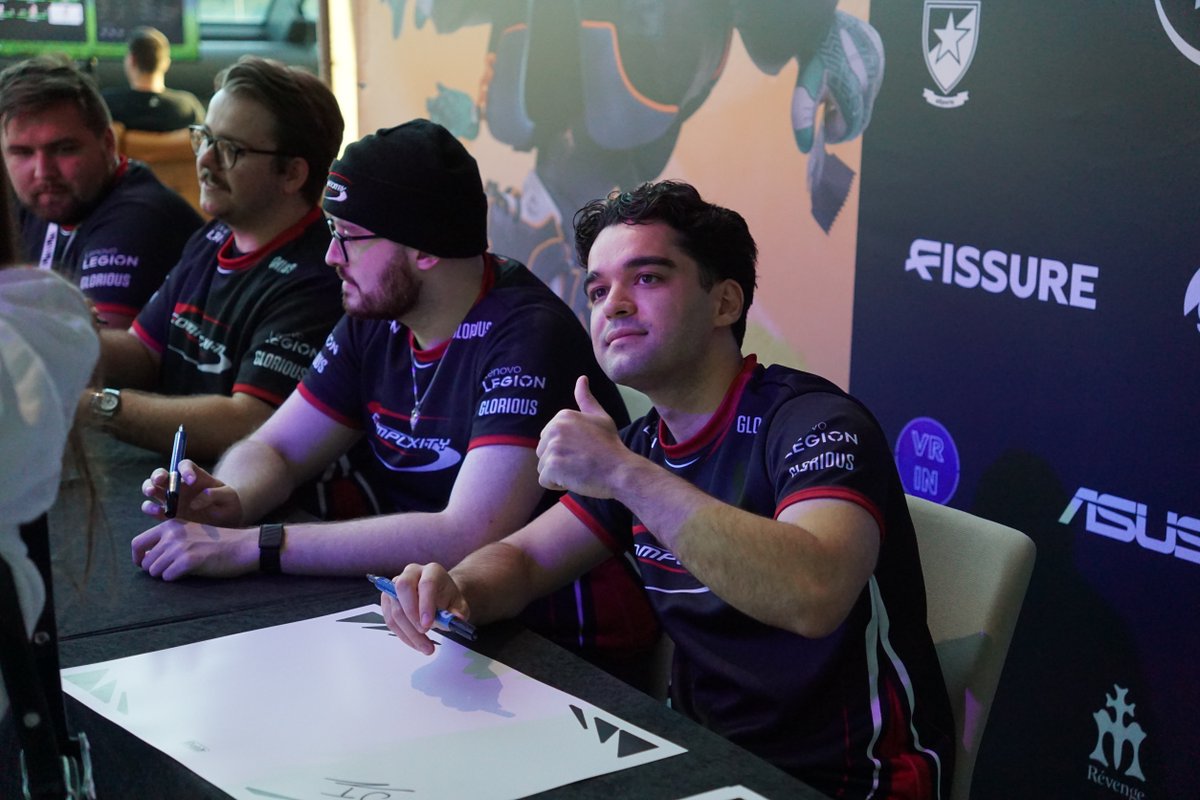 ComplexityCS's tweet image. Thanks to the fans for showing out 🫶