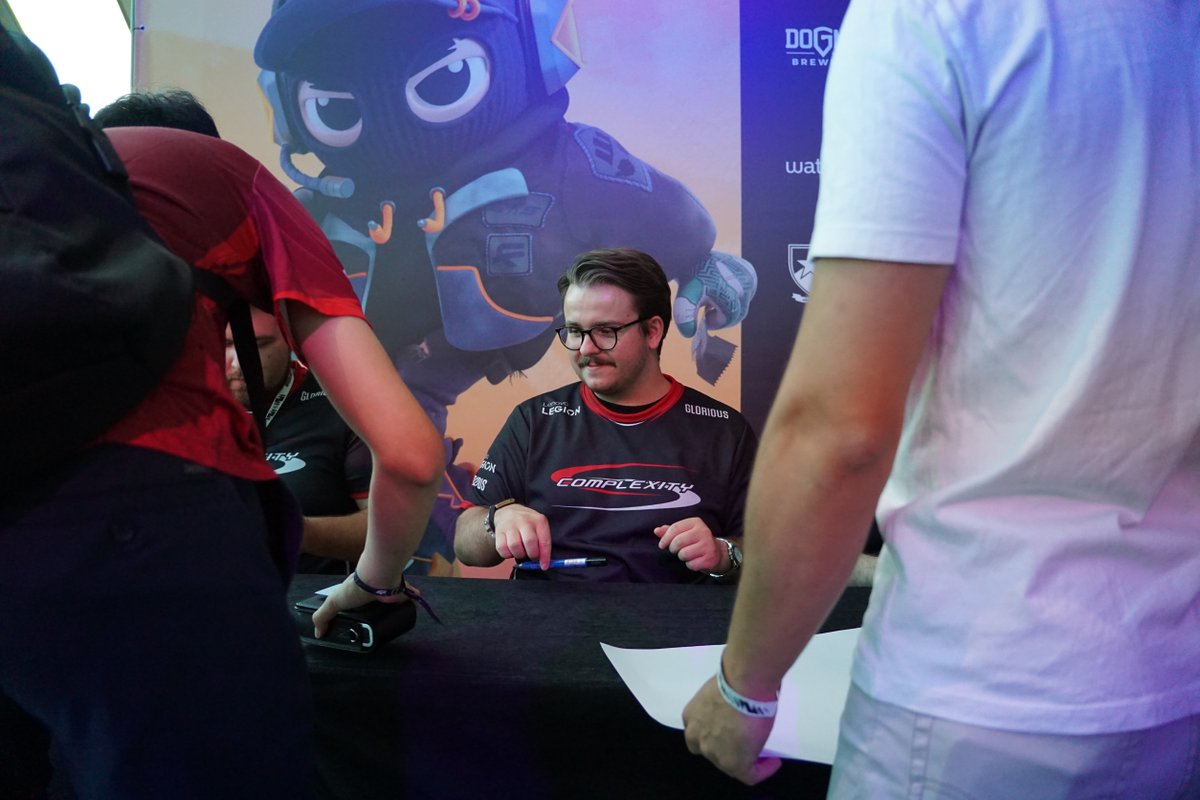ComplexityCS's tweet image. Thanks to the fans for showing out 🫶