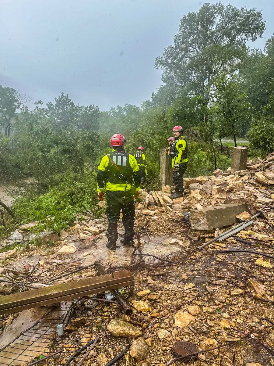 PreparingWilCo's tweet image. We’re incredibly grateful for the first responders who have worked tirelessly since the July 5 flood. Our WCEMS swift water rescue team jumped into action to support our community.
The work is far from over, but their dedication continues to lead the way in our recovery efforts.