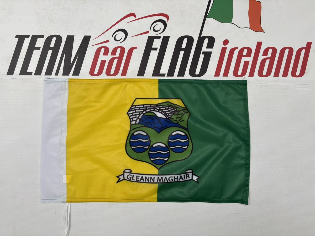 Full set of 28 GAA pitch flags digitally printed for a club 👌
20 crested, 4 white, 2 green, 2 orange