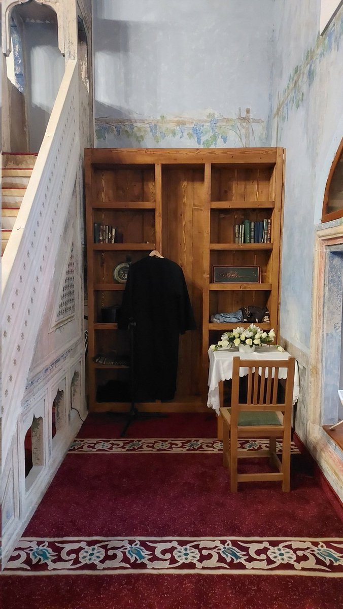 altintasme's tweet photo. "Nefsini hayr ile meşgul etmezsen, o seni şer ile meşgul eder." https://t.co/6YzfJyC67R