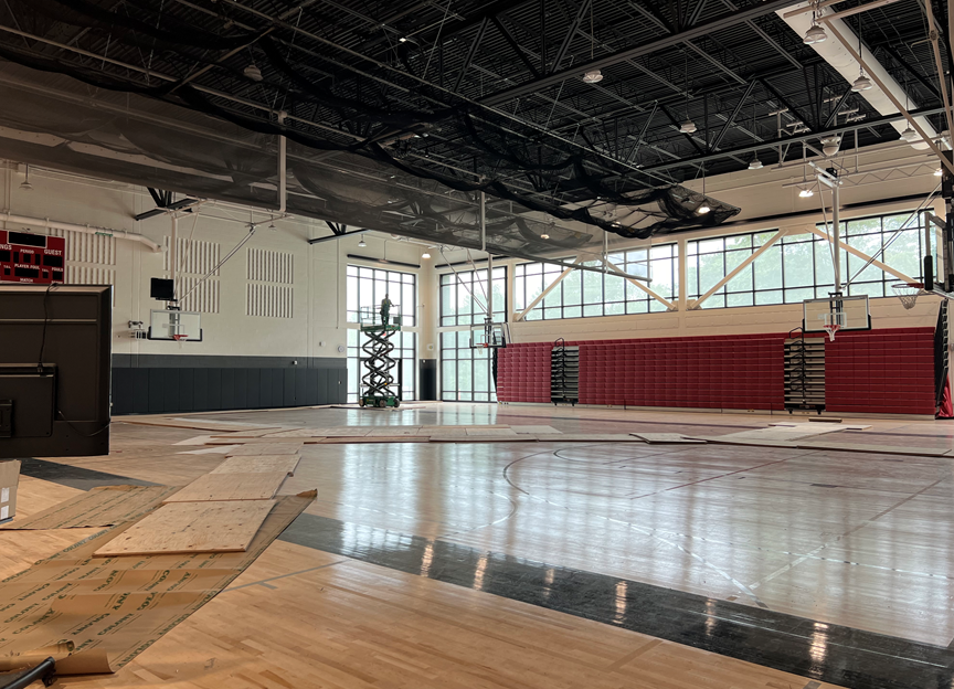 RIDeptEd's tweet image. Commissioner @AInfanteGreen got an inside look at the new Rogers High School in Newport today. The new building includes state-of-the-art equipment for career and technical education programs & educational spaces. It also houses a new culinary kitchen, gymnasium and auditorium.