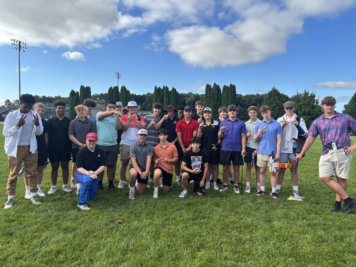 Finished out summer morning workouts with some Nerf wars today. Golf squad winners! 2nd place team Construction. 3rd/4th Team Hawaii, Team Adam Sandler. EXCITED TO START CAMP ON SUNDAY! #CTW