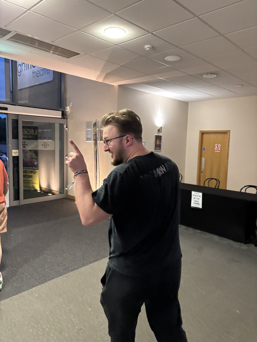 Solsona (@sausolcsgo) on Twitter photo 2-0 vs WildLotus en el primer partido de playoffs en la epic lan
LETSFOUCKINGO UK BUFF <a href="/smooyacs/">Owen Butterfield</a> 2-0 vs WildLotus en el primer partido de playoffs en la epic lan
LETSFOUCKINGO UK BUFF <a href="/smooyacs/">Owen Butterfield</a>