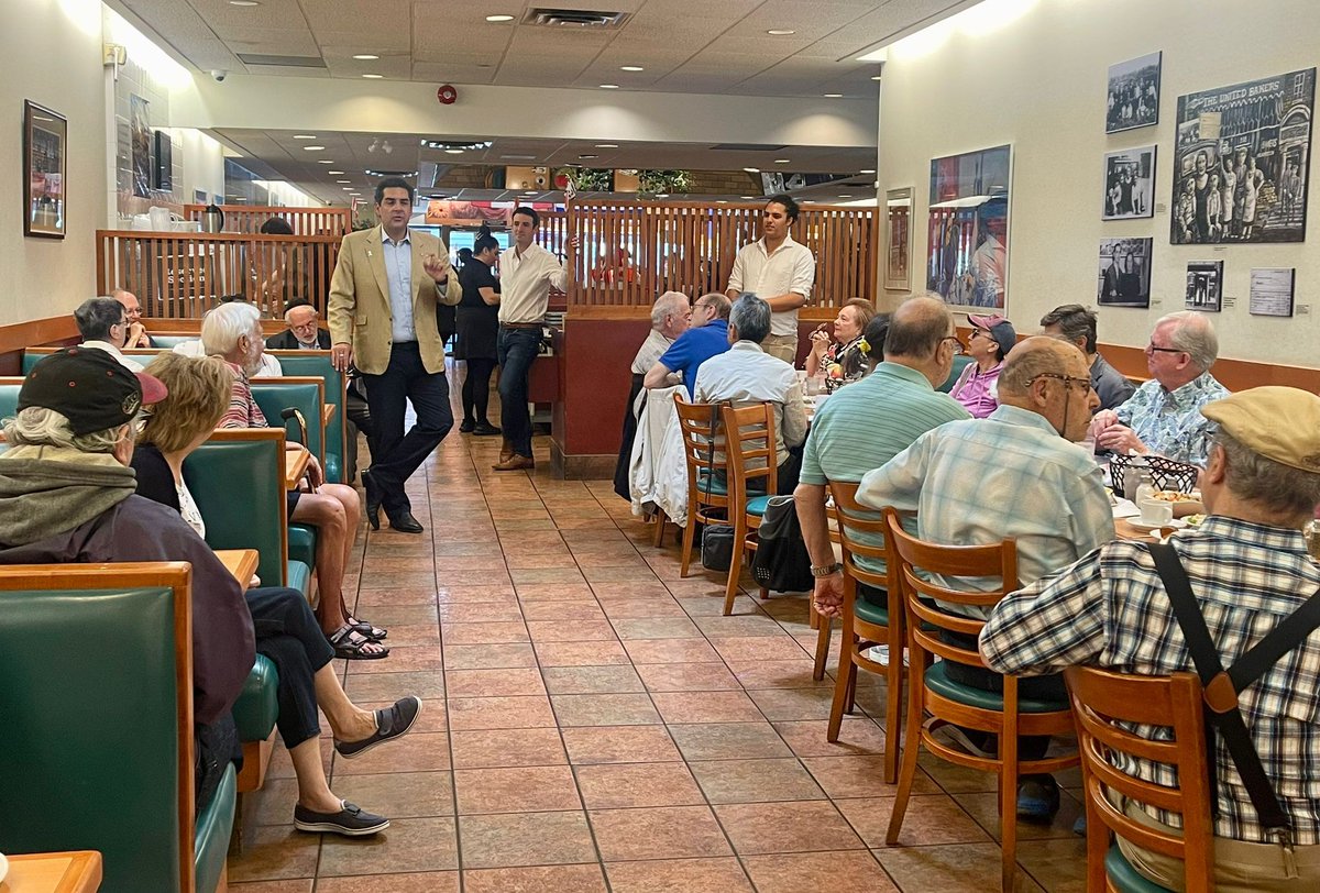 Big thanks to everyone who joined our first of many coffee chats in Eglinton–Lawrence!  ☕️

Grateful to my friend Nathan &amp; the United Bakers team for the warm hospitality.

Too often, politicians talk at people—I’d rather listen.

See you at the next one! 🇨🇦
#cdnpoli #toronto