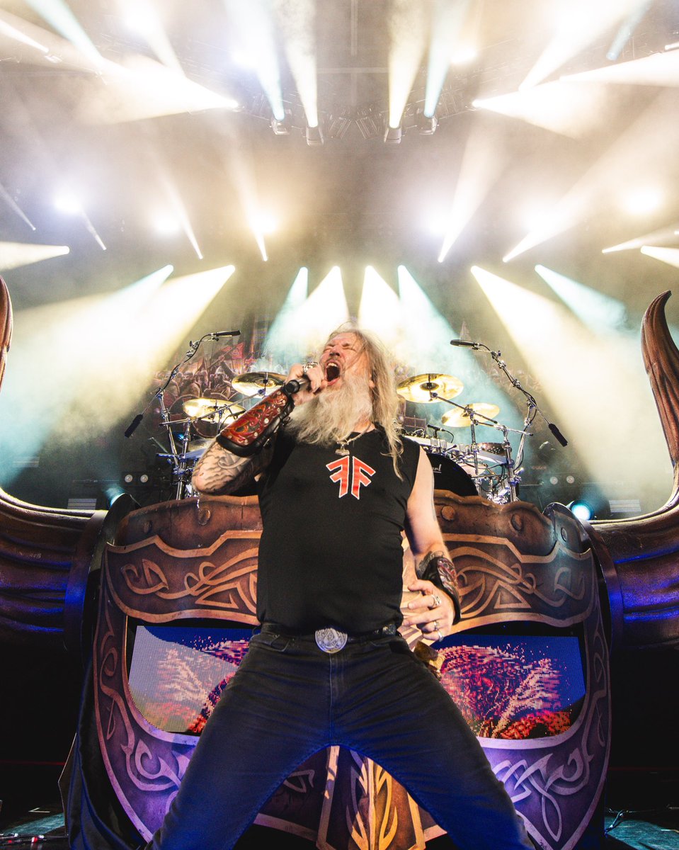 AmonAmarthBand's tweet image. Last night’s raid on Michigan was victorious — we unleashed “We Rule The Waves” for the first time! 🌊