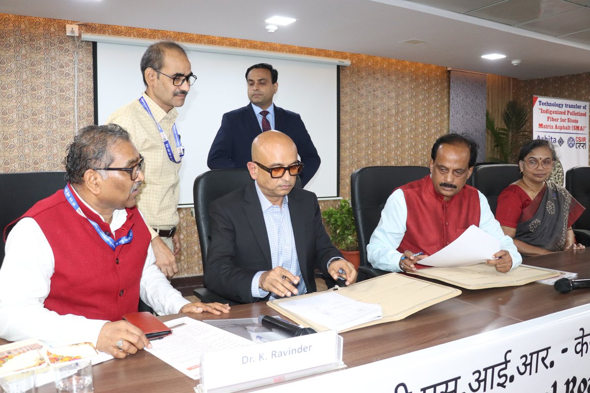 Delighted to inform you that <a href="/CSIRCRRI/">CSIR CRRI</a> signed a Memorandum of Agreement (MoA) with Tata Steel Limited, to develop Sm@rtFAB for continuously reinforced cement concrete pavements on 74th Foundation Day of CRRI in the august presence of Dr N.Kalaiselvi, DGCSIR &amp; Secy.,DSIR.