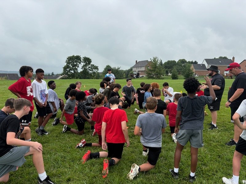 Committed to Excellence 
<a href="/LakotaRidgeJR/">Ridge Junior School</a> <a href="/LakotaWestFB/">Lakota West Football</a> <a href="/LRJSathletics/">Lakota Ridge Athletics</a>
