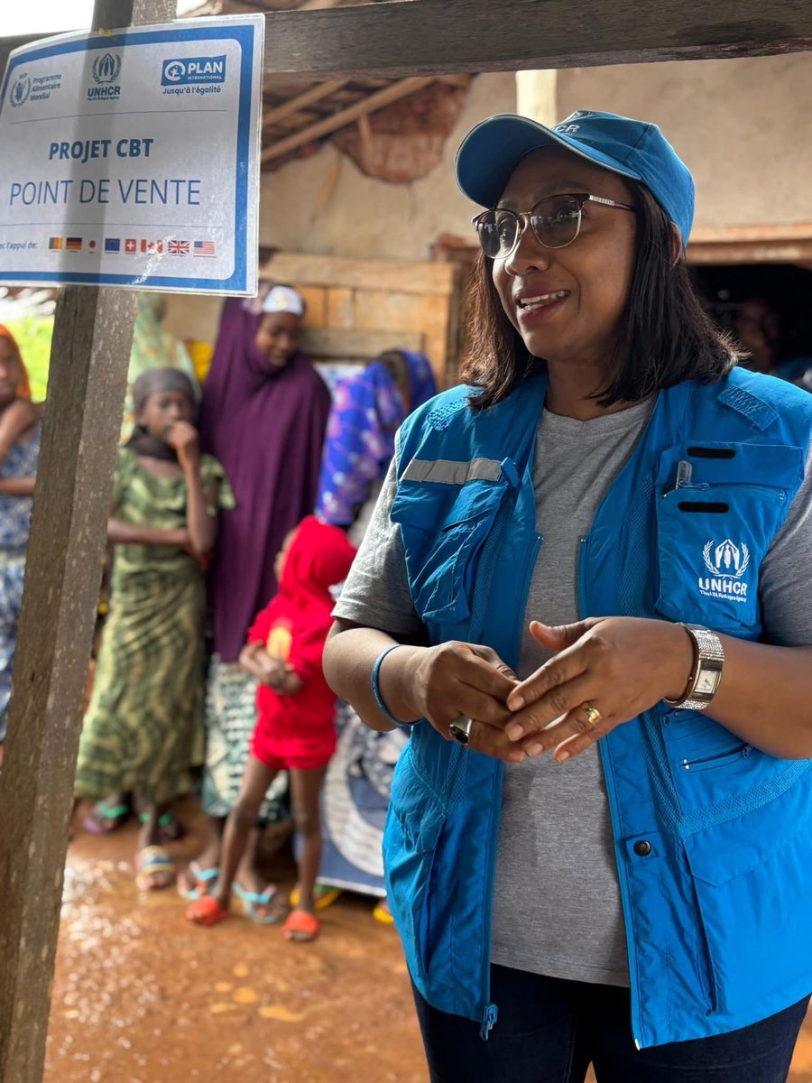 Saoudine08's tweet image. Merci à l’Ambassade de 🇫🇷 pour cette mission de terrain enrichissante. Échanges avec le HCR, visite du site de réfugiés de Timangolo.
Les projets d’autonomisation visités illustrent l’impact du travail conjoint. Continuons à œuvrer ensemble pour des solutions durables. #UNHCR