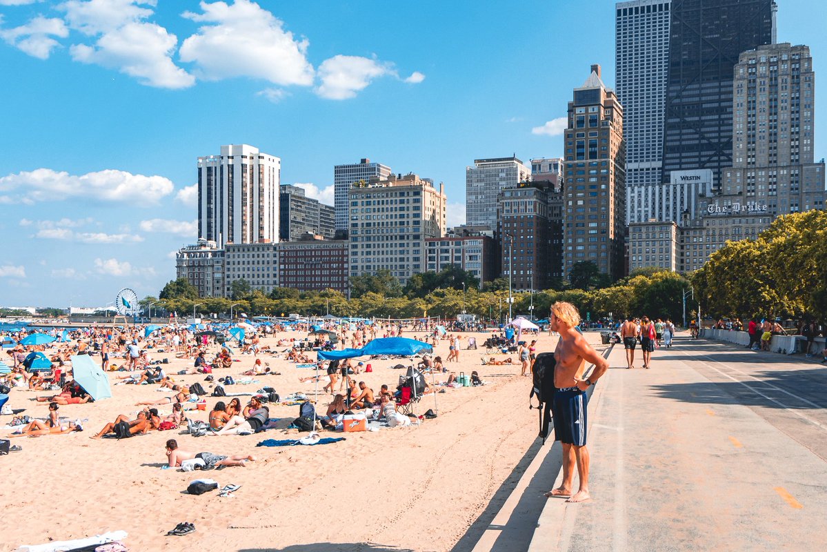 TheJvandy's tweet image. Concrete Beach? Sand Beach? Who Cares, Let’s Swim.
Chicago, Illinois