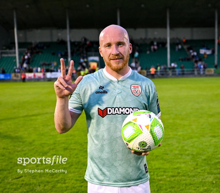 You can say that again!

Liam Boyce of Derry City with the matchball after scoring a hat-trick in the Sports Direct Men’s FAI Cup second round victory away to Treaty United.

📸 <a href="/sportsfilesteve/">Stephen McCarthy</a> 

sportsfile.com/more-images/77…