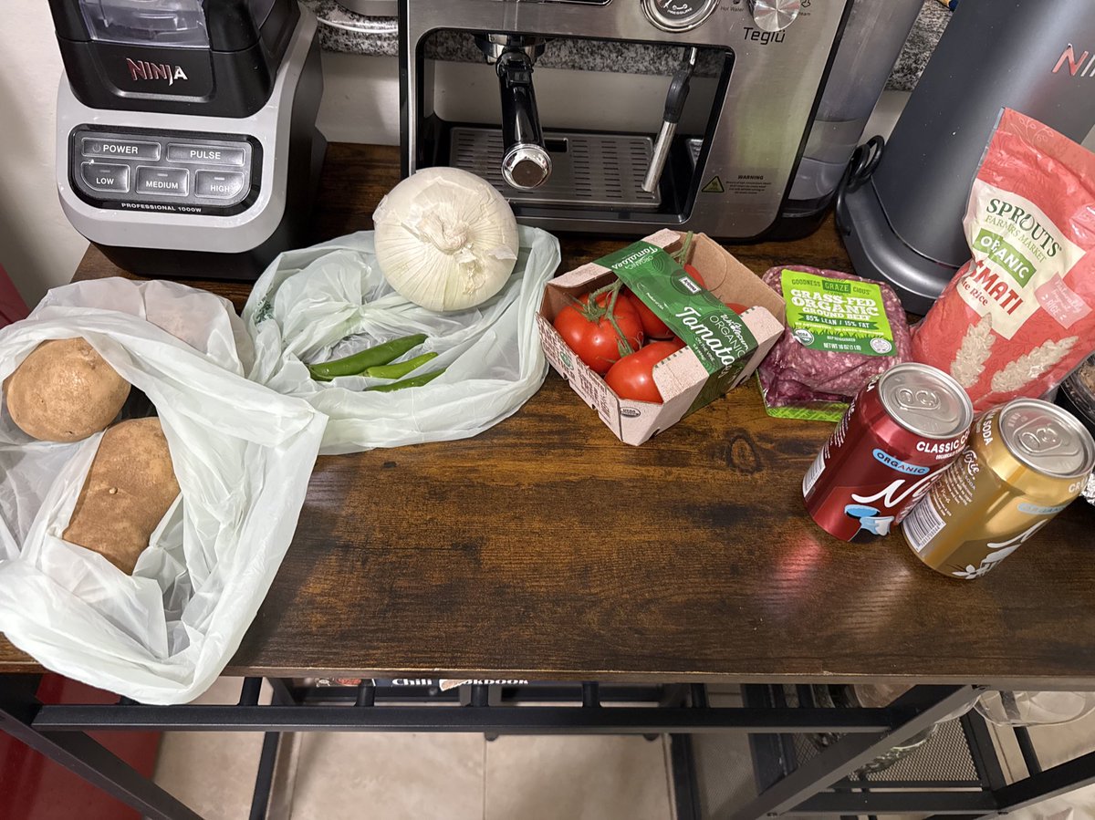 It’s about to go down! 🥘