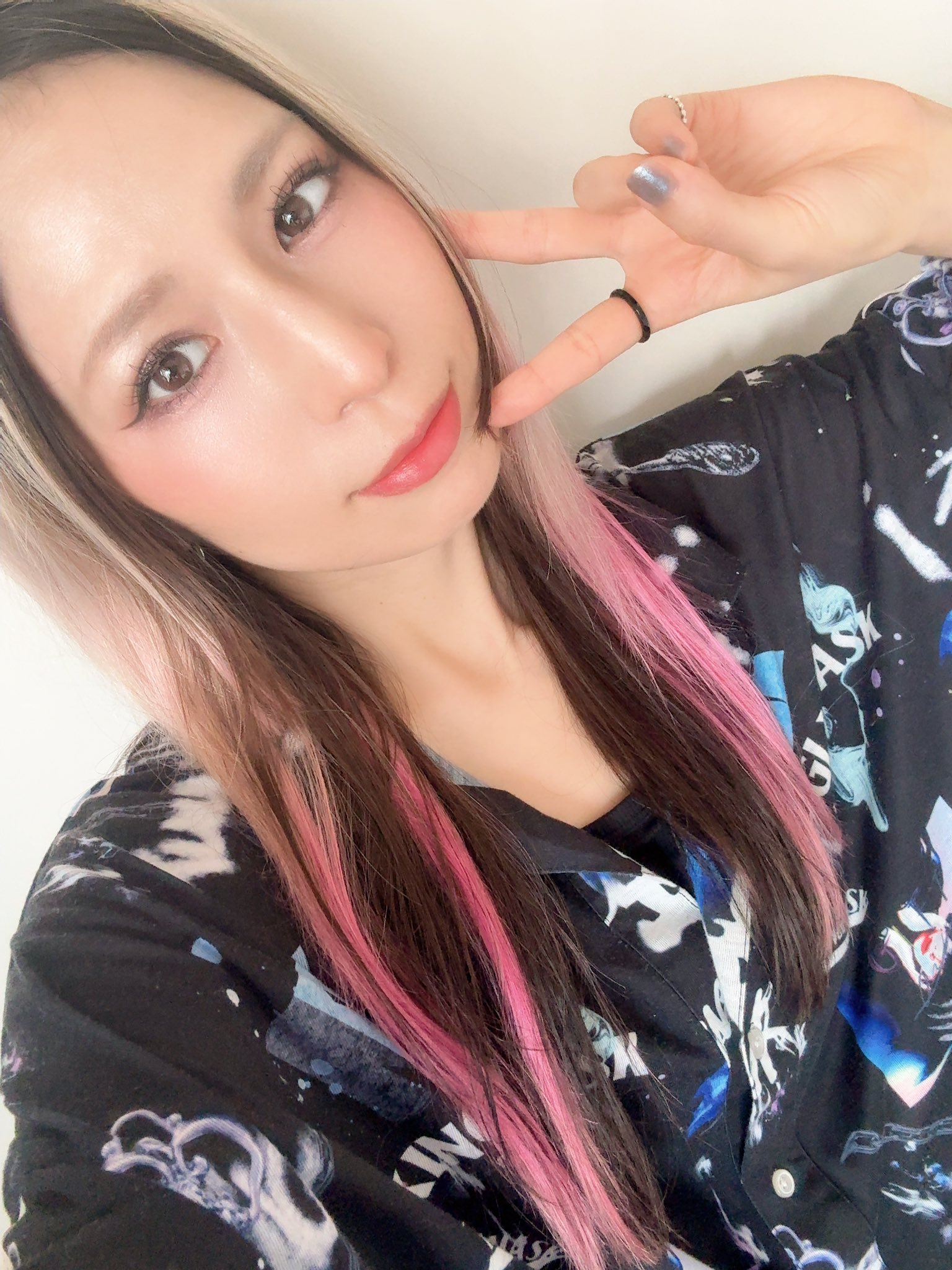 りりぃ LILLY (@Lilly_litlili) / X