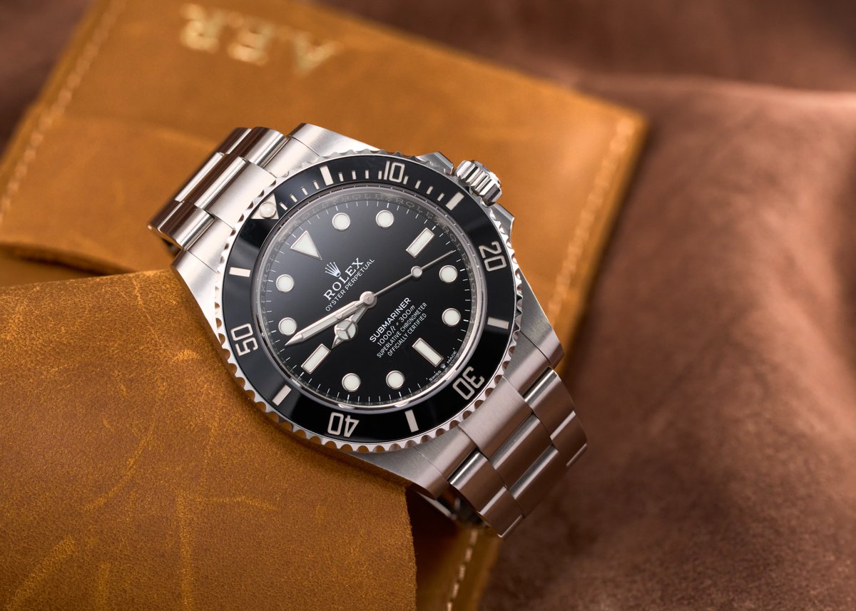 baldassarreted's tweet image. In our latest article, we're putting two giants of the Swiss watch world head-to-head, breaking down the age-old enthusiast debate of Tudor vs. Rolex. Read it now at the link below!
teddybaldassarre.com/blogs/watches/…
#Tudor #TudorWatches #Rolex #RolexWatches #SwissWatches #WatchCommunity…