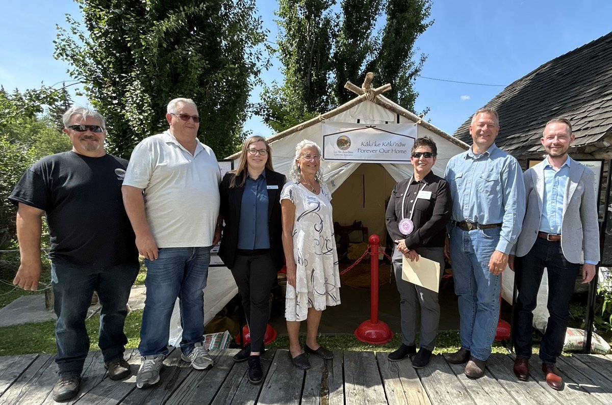 MichaelCooperMP's tweet image. Attended the dedication of a new exhibit at the Alberta Beach Heritage Village honouring the resilience of the Lac Ste. Anne Métis community.
The exhibit—featuring a traditional trapper’s tent—was a collaboration between the Museum and the Lac Ste. Anne Métis Community Assoc.