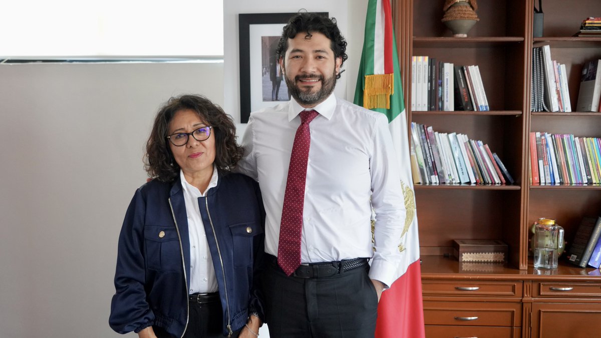 Marath Bolaños (@marathb) on Twitter photo 🤝 Recibí a <a href="/Ines_GONI/">Inés González Nicolás</a>, titular de <a href="/TrabajoCDMX/">Trabajo CDMX</a>, para avanzar en la implementación de políticas públicas en materia laboral que garanticen el bienestar de las y los trabajadores de la Ciudad de México. 🤝 Recibí a <a href="/Ines_GONI/">Inés González Nicolás</a>, titular de <a href="/TrabajoCDMX/">Trabajo CDMX</a>, para avanzar en la implementación de políticas públicas en materia laboral que garanticen el bienestar de las y los trabajadores de la Ciudad de México.