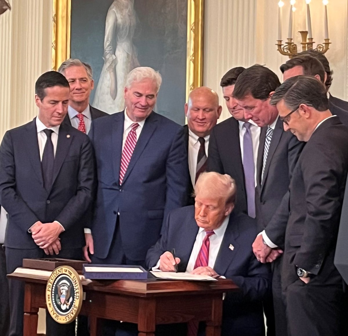 RepFrenchHill's tweet image. What a historic moment for American innovation. Proud to stand with @POTUS and my colleagues as the GENIUS Act was signed into law.
#GENIUSAct #Stablecoin #Cryptoweek #AR02