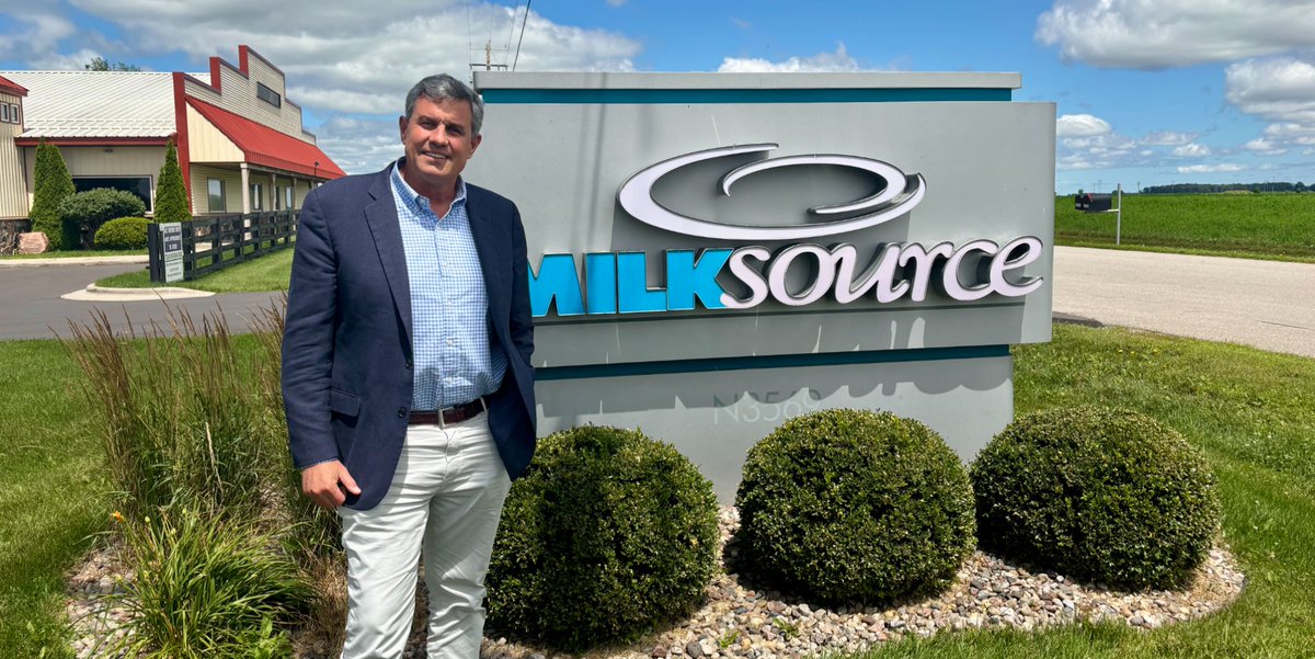 billberrienwi's tweet image. A great day in Kaukauna with the folks over at Milk Source. We are America’s Dairy Land for a reason and I promise, as governor, to stand up for our dairy farmers — and their cows🐄