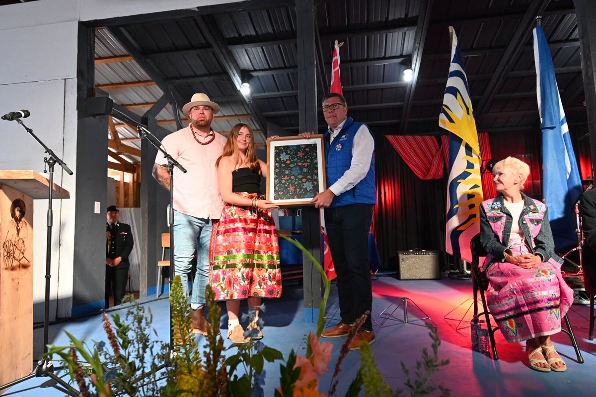 PremierScottMoe's tweet image. Honoured to join Métis Nation–Saskatchewan at Back to Batoche Days — a powerful celebration of Métis culture, history, and community.
I was pleased to be joined by several of my colleagues as we celebrated this important gathering.
Our government is proud to continue working in…