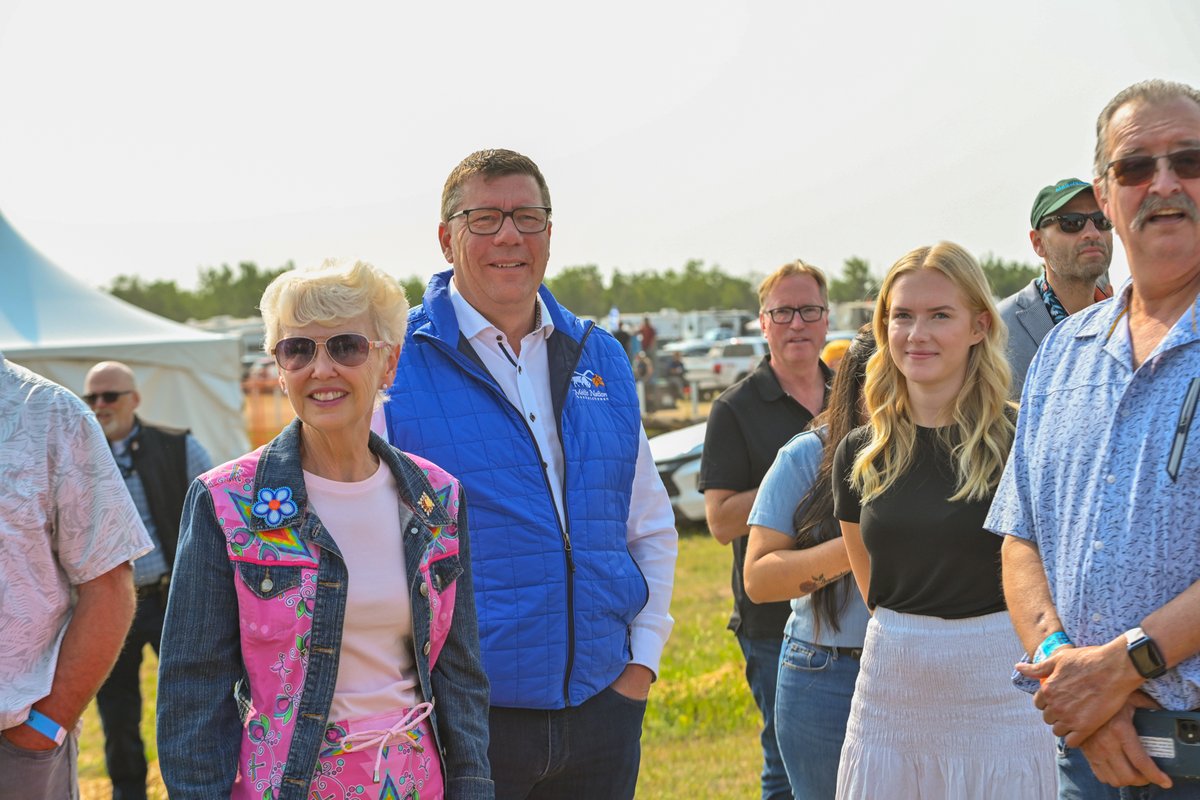 PremierScottMoe's tweet image. Honoured to join Métis Nation–Saskatchewan at Back to Batoche Days — a powerful celebration of Métis culture, history, and community.
I was pleased to be joined by several of my colleagues as we celebrated this important gathering.
Our government is proud to continue working in…