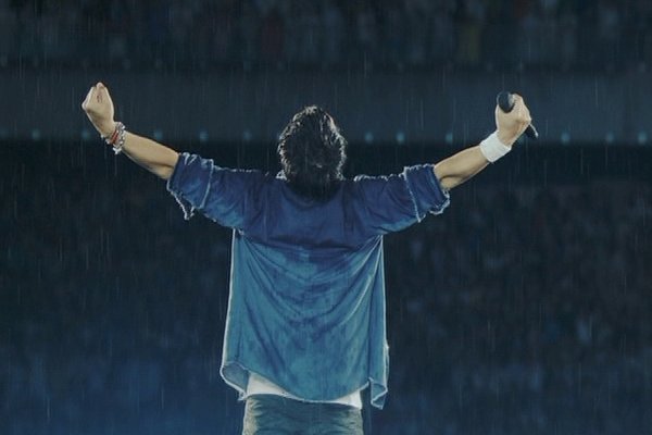 taka_mr_chil's tweet image. おはようございます☀

今朝も
まだやりかけの未来があるから
筋トレ😊

”そう何度でも　何度でも
僕は生まれ変わって行ける
そしていつか捨ててきた夢の続きを
暗闇から僕を呼ぶ
明日の声に耳を澄ませる
今も心に虹があるんだ”

#overture
#蘇生

何度でも～
何度でも～

生まれ変わってゆける😌